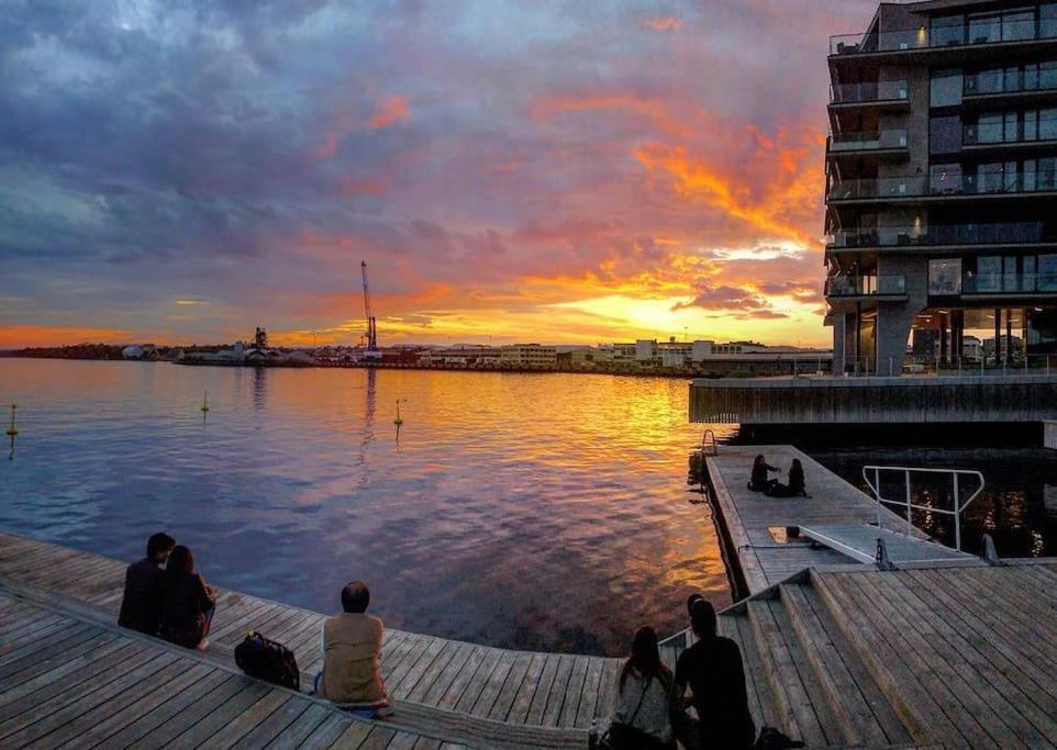 Tjuvholmen / Aker Brygge - Most Expensive Area In Oslo! Apartment Ngoại thất bức ảnh